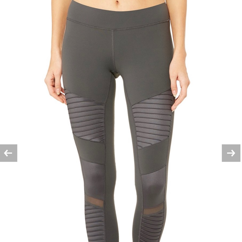 NTW Alo Yoga Major Moto Moto Leggings Size M, Grey